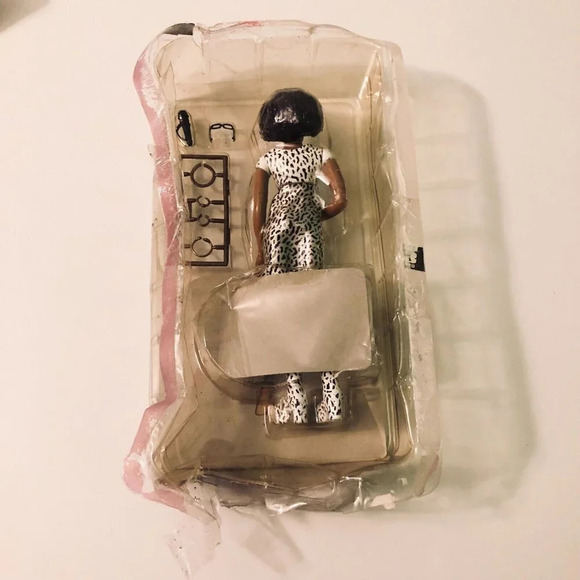 Vintage 1998 Scary Spice Girls 6 Inch Tall  Action Figure Doll Mel B Damaged - Picture 11 of 16